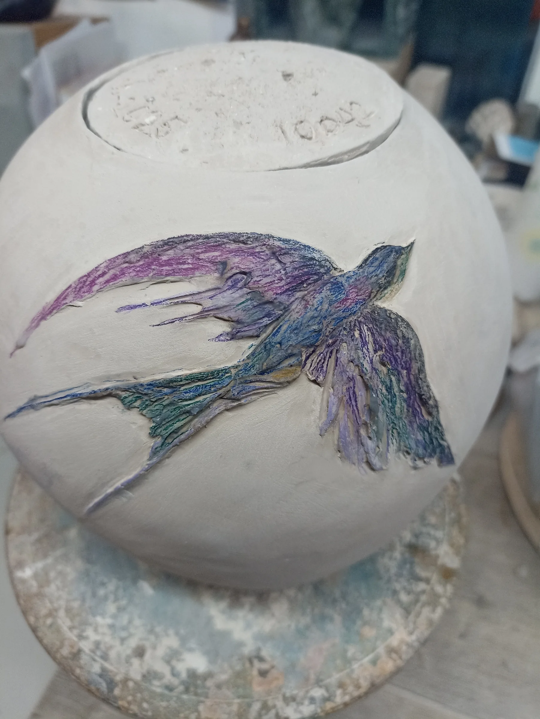 Natuurlijke gedenkbeelden en urnen van Jet